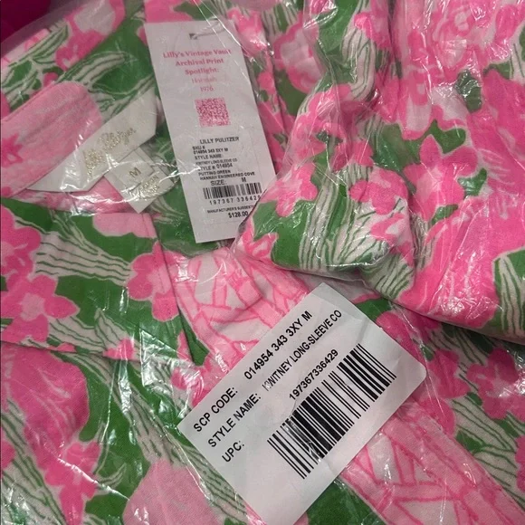 Lilly Pulitzer Kwitney Long Sleeve Cotton Cover-Up - Picture 7 of 8